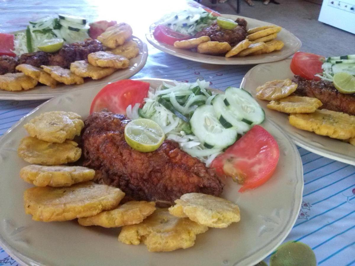 San Blas Islands - Private Cabin Over-The-Ocean Including Meals Mandinga Número Uno Exteriör bild